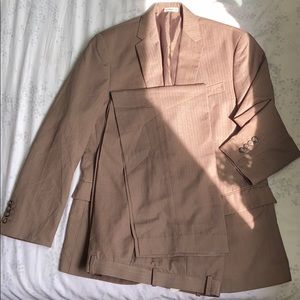 (1) Perry Ellis Suit